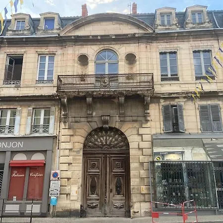 Studio Centre Ville De Crest Exterior photo